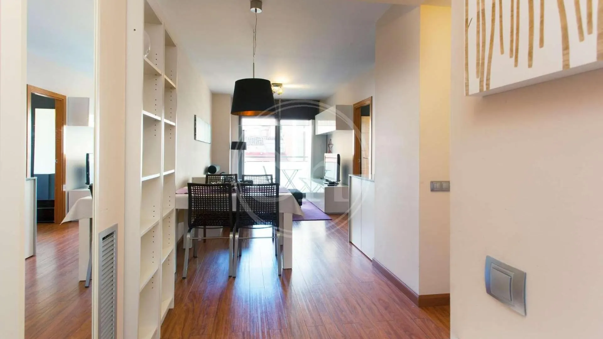 Apartment Near The Beach Pujades Barcelona