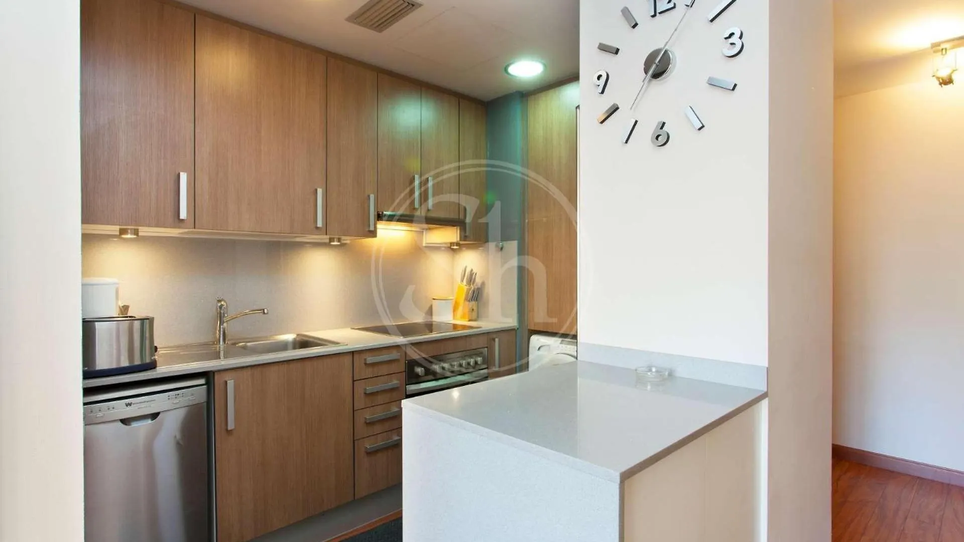 Apartment Near The Beach Pujades Barcelona