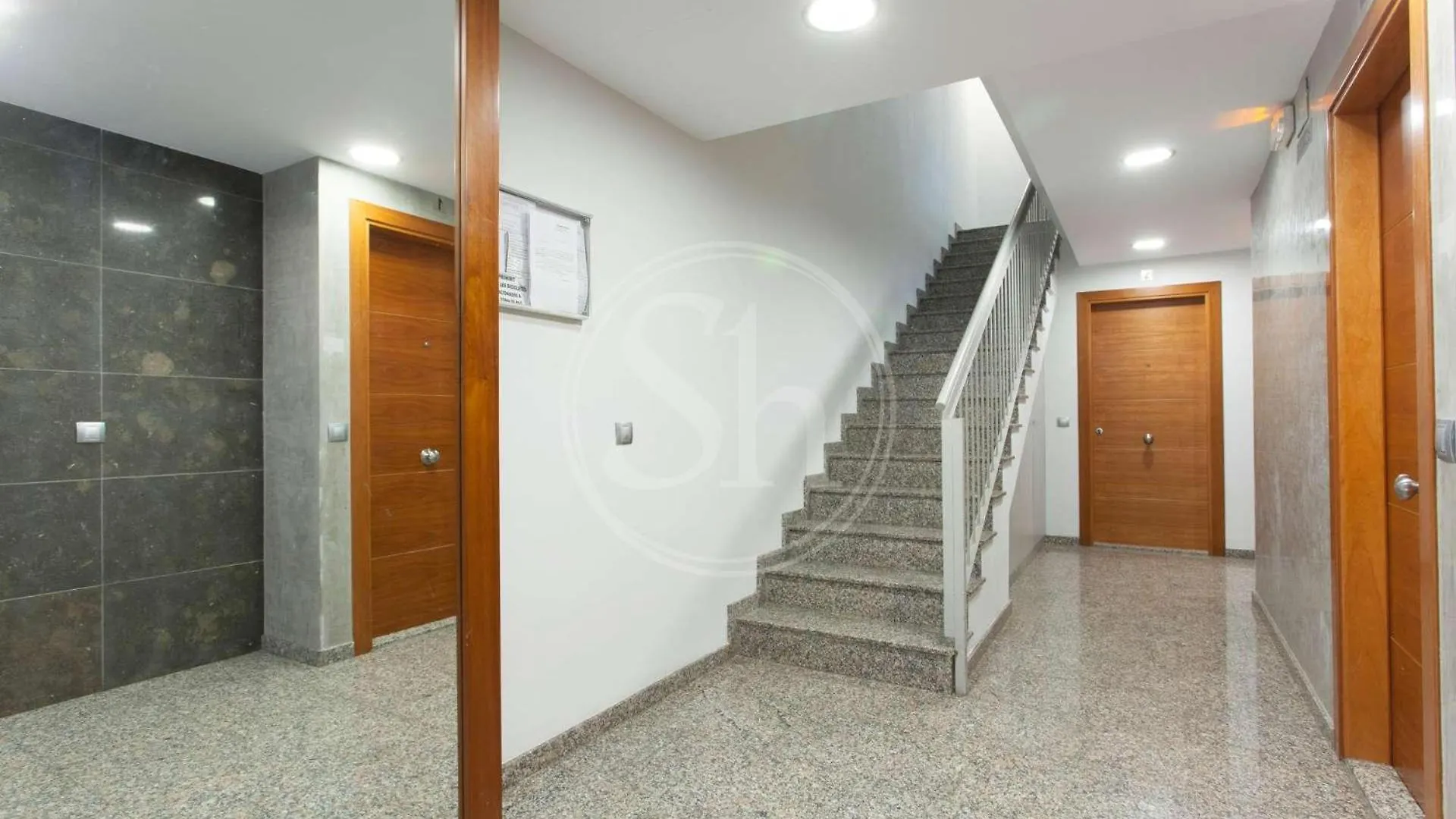 Apartment Near The Beach Pujades Barcelona